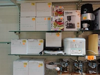 Volledige inhoud rek keukenapparatuur - afbeelding 6 van  6
