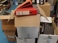 Volledige inhoud rek mappen - afbeelding 4 van  6