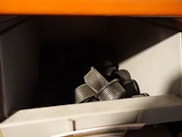 Volledige inhoud rek sanitaire koppelstukken - afbeelding 3 van  43
