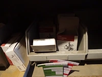 Volledige inhoud rek sanitaire koppelstukken - afbeelding 32 van  43