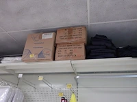 Volledige inhoud rek textiel - afbeelding 2 van  11