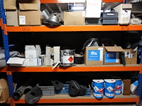 Volledige inhoud rek toebehoren dakwerken - afbeelding 15 van  19