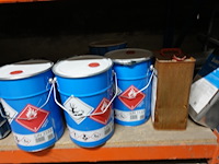 Volledige inhoud rek toebehoren dakwerken - afbeelding 17 van  19