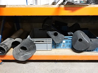 Volledige inhoud rek toebehoren dakwerken - afbeelding 18 van  19