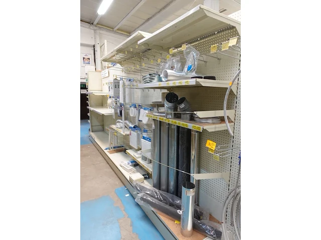 Volledige inhoud rek toebehoren ventilatie - afbeelding 2 van  6