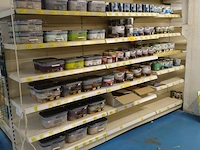 Volledige inhoud rek verven finess - afbeelding 1 van  10