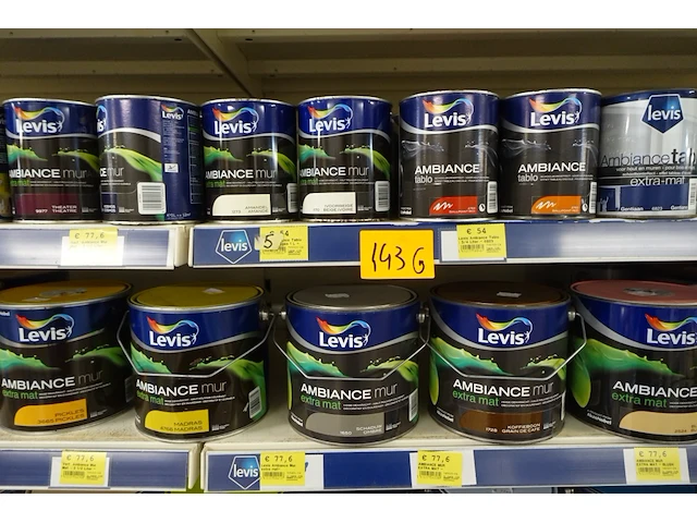 Volledige inhoud rek verven levis - afbeelding 10 van  13