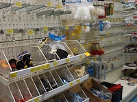 Volledige inhoud rek werkmateriaal - afbeelding 1 van  5