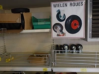 Volledige inhoud rek wielen - afbeelding 5 van  8