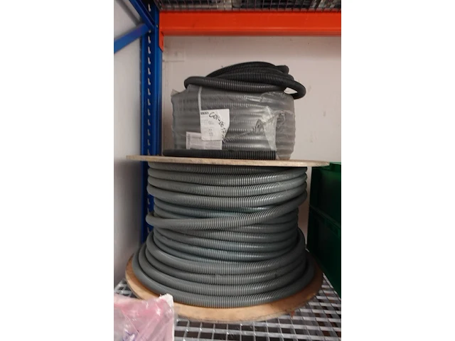 Volledige inhoud rek - afbeelding 9 van  23