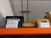 Volledige inhoud rek - afbeelding 10 van  23