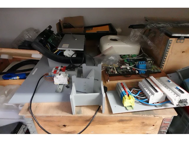 Volledige inhoud rek - afbeelding 21 van  23