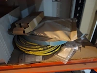 Volledige inhoud rek - afbeelding 15 van  32