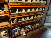 Volledige inhoud rek - afbeelding 23 van  32