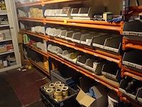 Volledige inhoud rek - afbeelding 1 van  50