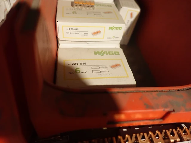 Volledige inhoud rek - afbeelding 3 van  20