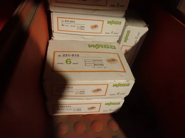Volledige inhoud rek - afbeelding 4 van  20