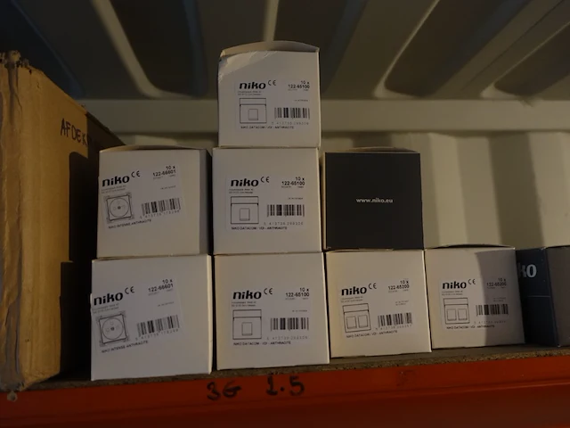 Volledige inhoud rek - afbeelding 12 van  31