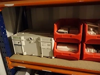 Volledige inhoud rek - afbeelding 17 van  17