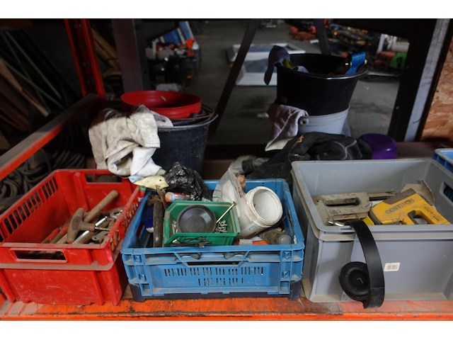 Volledige inhoud rek - afbeelding 17 van  19