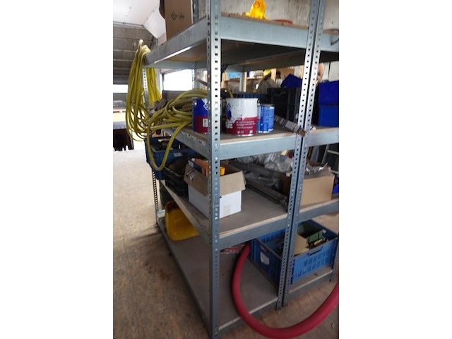 Volledige inhoud zolderverdiep - afbeelding 13 van  31