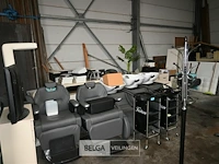 Volledige inrichting kapsalon - afbeelding 1 van  24
