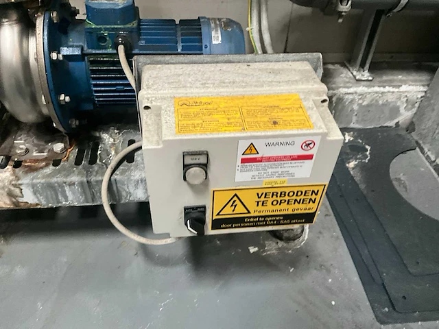 Volledige recyclagelijn ngr met divers toebehoren en chiller frigel - afbeelding 102 van  132