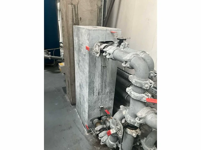 Volledige recyclagelijn ngr met divers toebehoren en chiller frigel - afbeelding 108 van  132