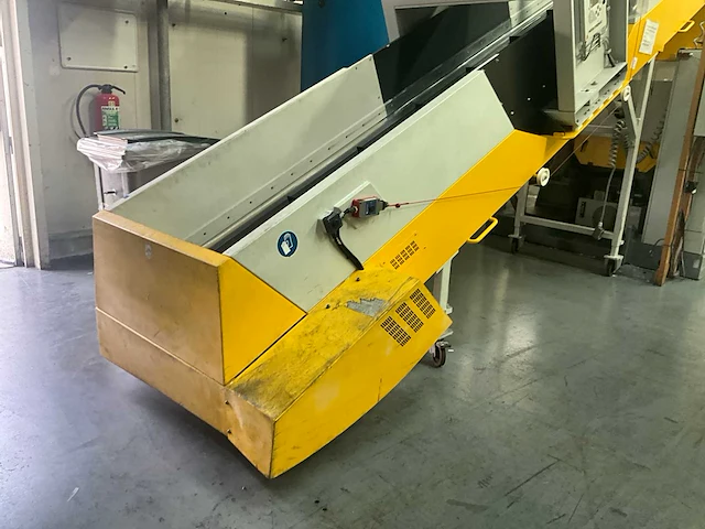 Volledige recyclagelijn ngr met divers toebehoren en chiller frigel - afbeelding 10 van  132
