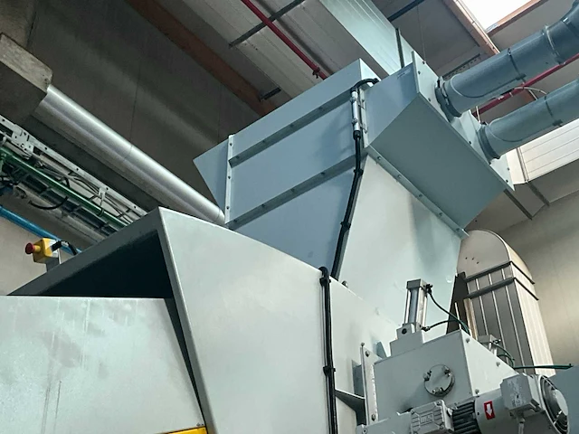 Volledige recyclagelijn ngr met divers toebehoren en chiller frigel - afbeelding 15 van  132