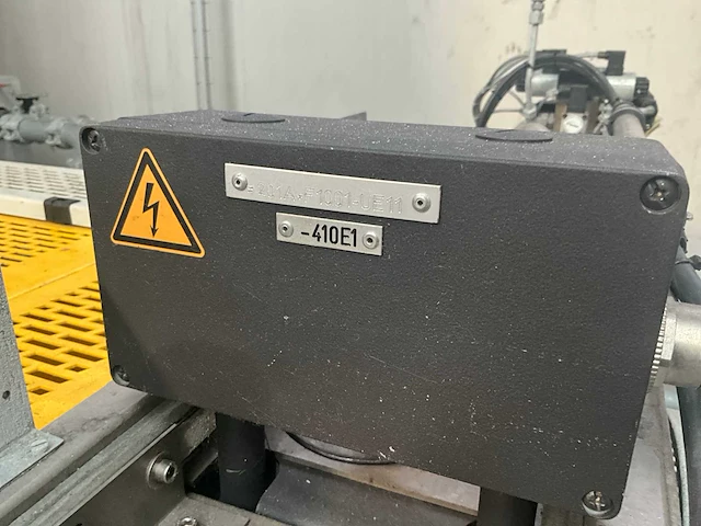 Volledige recyclagelijn ngr met divers toebehoren en chiller frigel - afbeelding 23 van  132