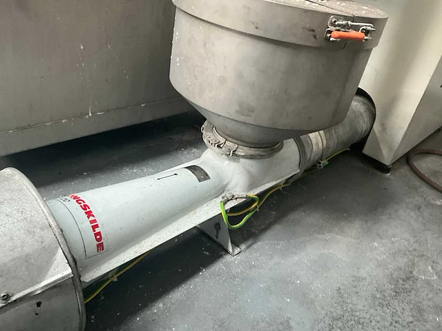 Volledige recyclagelijn ngr met divers toebehoren en chiller frigel - afbeelding 62 van  132
