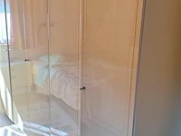Volledige slaapkamer - afbeelding 2 van  6