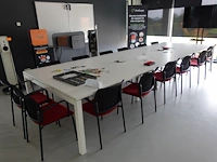 Volledige vergaderruimte - afbeelding 1 van  12