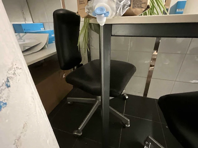 Volledige winkelinrichting en uitrusting terre blue antwerpen - afbeelding 21 van  124