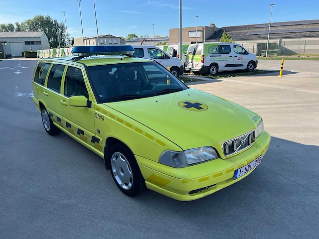 Volvo - 1999 - v70 - mug voertuig - personenauto - afbeelding 23 van  33