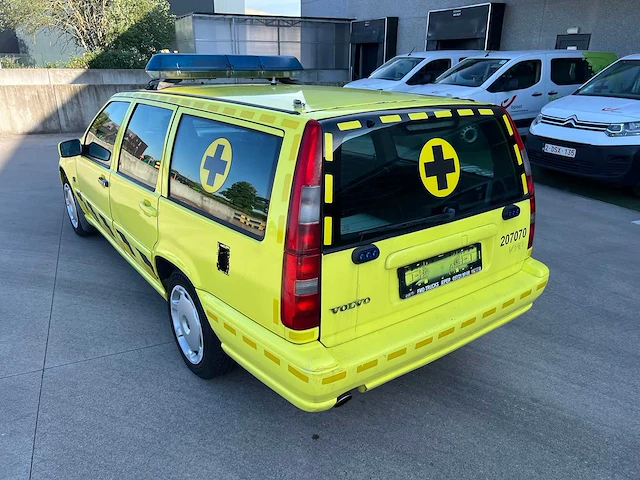 Volvo - 1999 - v70 - mug voertuig - personenauto - afbeelding 32 van  33