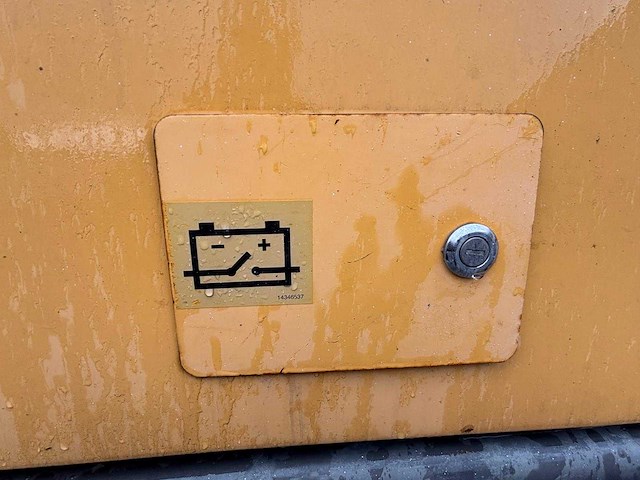 Volvo - 2007 - ec180cl - rupsgraafmachine - afbeelding 4 van  29