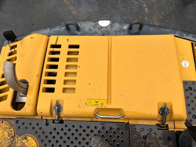 Volvo - 2007 - ec180cl - rupsgraafmachine - afbeelding 8 van  29