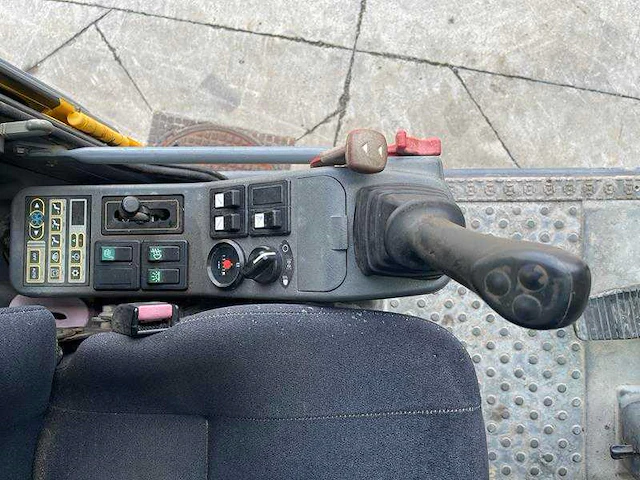 Volvo - 2007 - ew 140 b - graafmachine - afbeelding 16 van  26