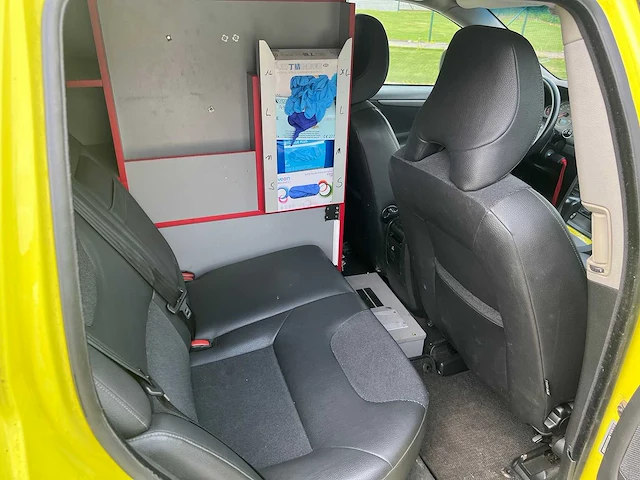 Volvo - 2007 - v70 - mug voertuig - personenauto - afbeelding 11 van  32