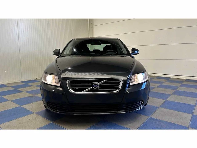 Volvo - 2010 - s40 - personenauto - afbeelding 12 van  33