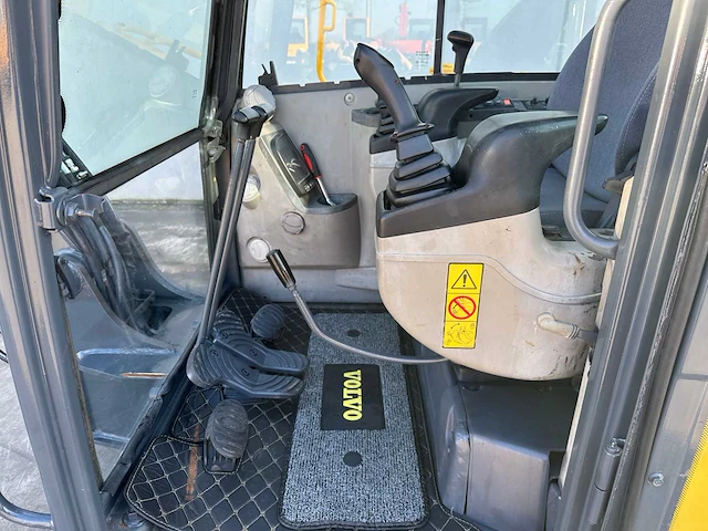 Volvo - 2014 - ec60c - midigraafmachine - afbeelding 35 van  46