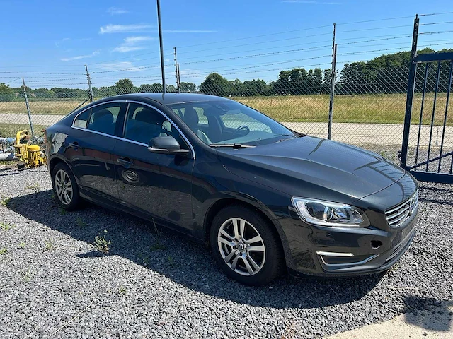 Volvo - 2014 - s60 - personenauto - afbeelding 12 van  22