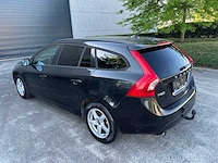 Volvo - 2015 - v60 - personenauto - afbeelding 7 van  33