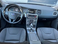 Volvo - 2015 - v60 - personenauto - afbeelding 10 van  33