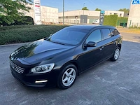 Volvo - 2015 - v60 - personenauto - afbeelding 1 van  33