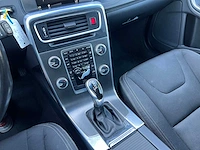 Volvo - 2015 - v60 - personenauto - afbeelding 19 van  33