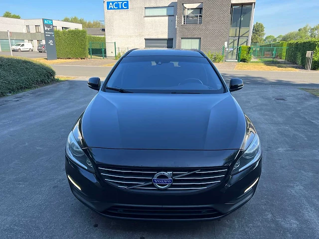 Volvo - 2015 - v60 - personenauto - afbeelding 30 van  33
