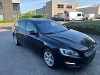 Volvo - 2015 - v60 - personenauto - afbeelding 31 van  33